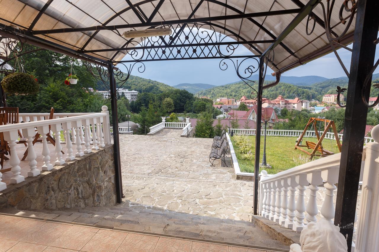 Pansionat Paradiz Hotel Polyána Kültér fotó
