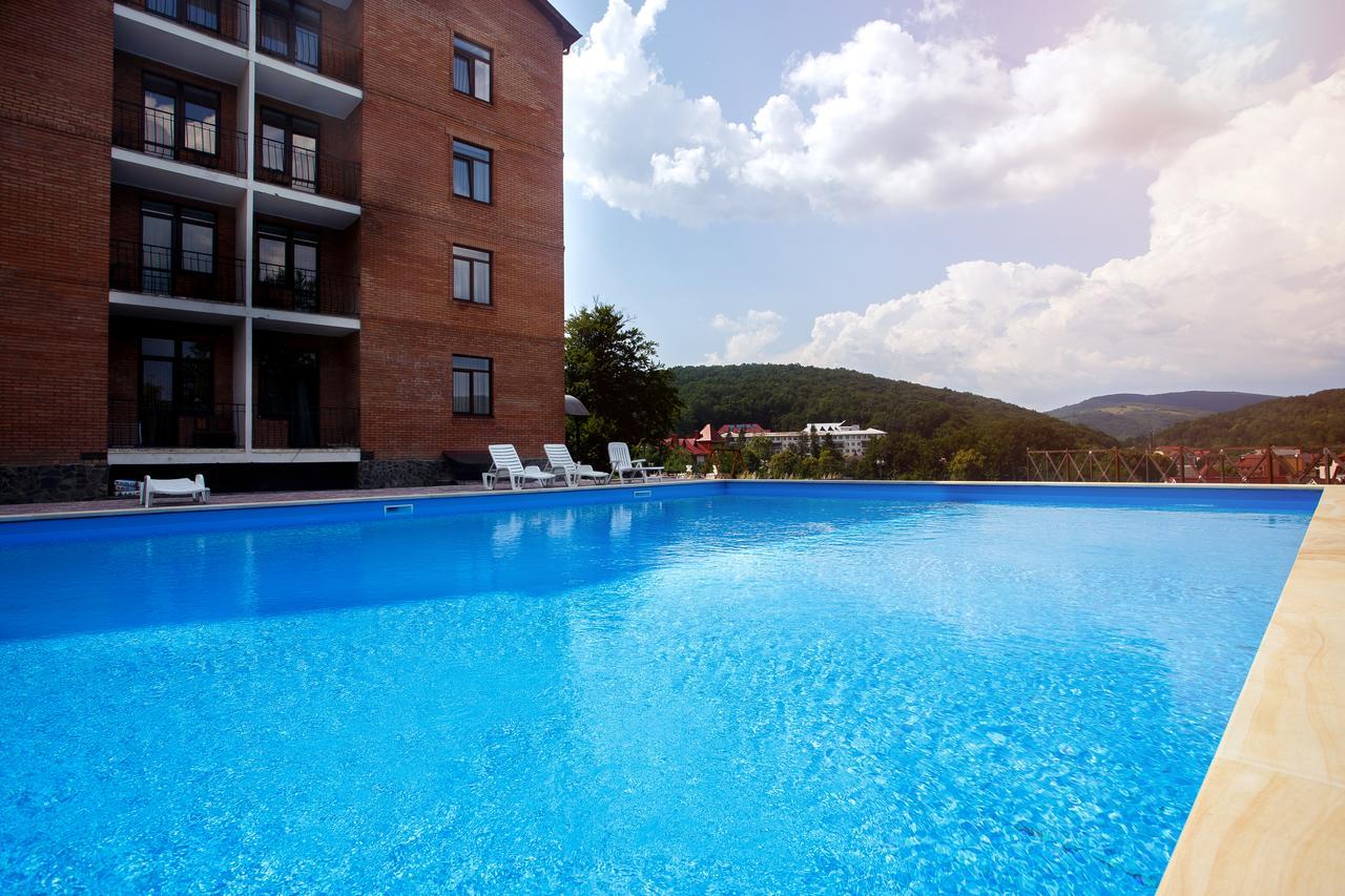 Pansionat Paradiz Hotel Polyána Kültér fotó