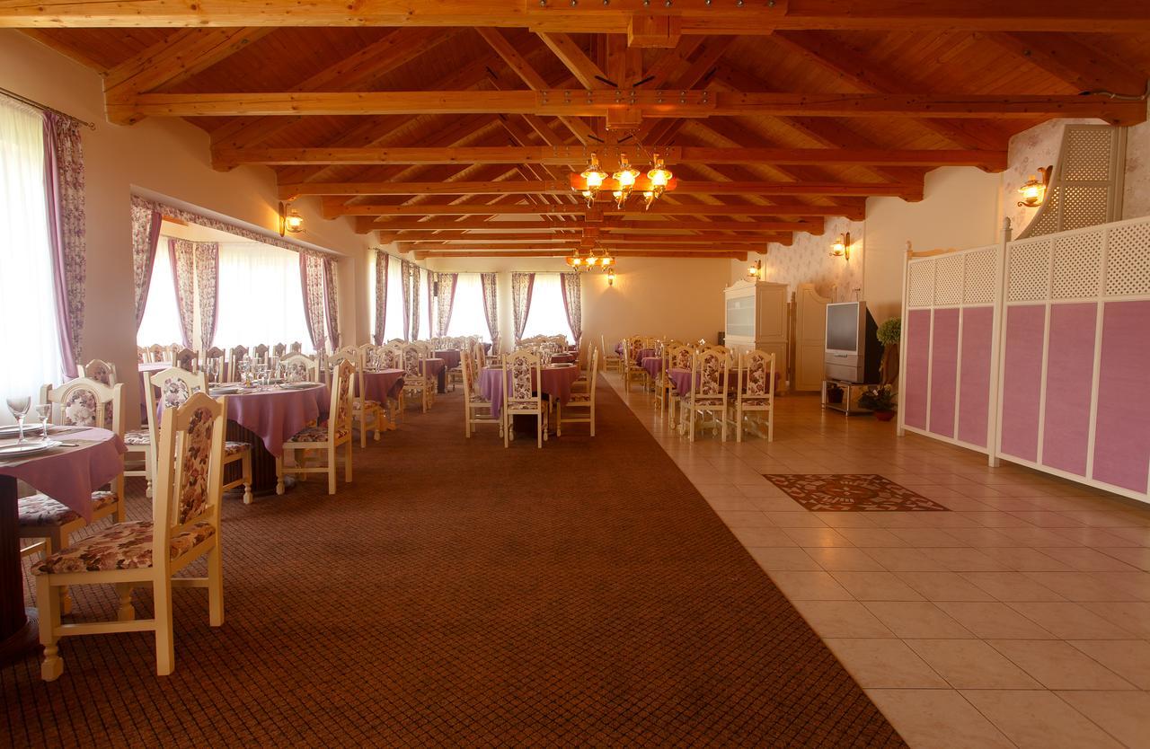 Pansionat Paradiz Hotel Polyána Kültér fotó