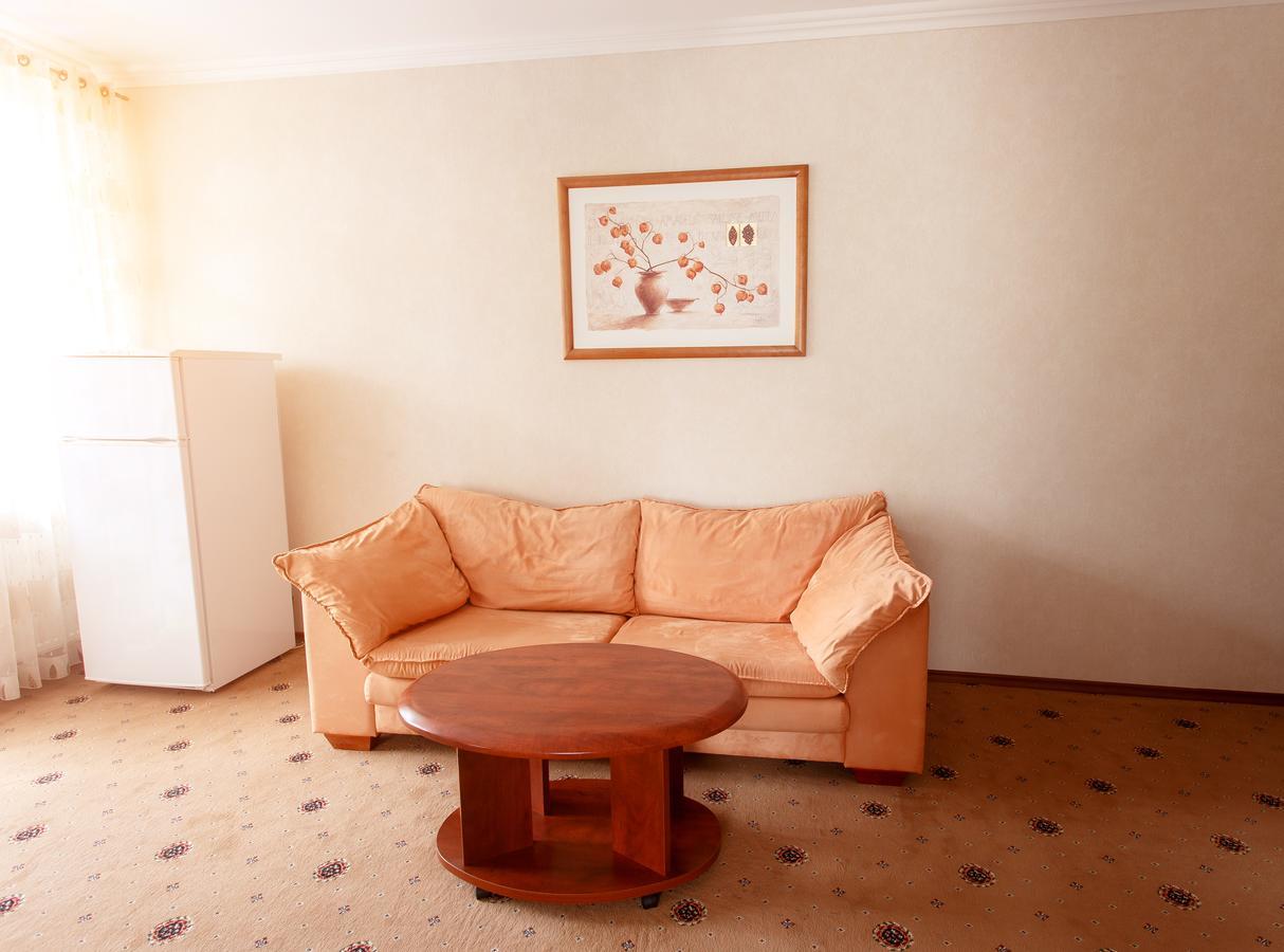 Pansionat Paradiz Hotel Polyána Kültér fotó