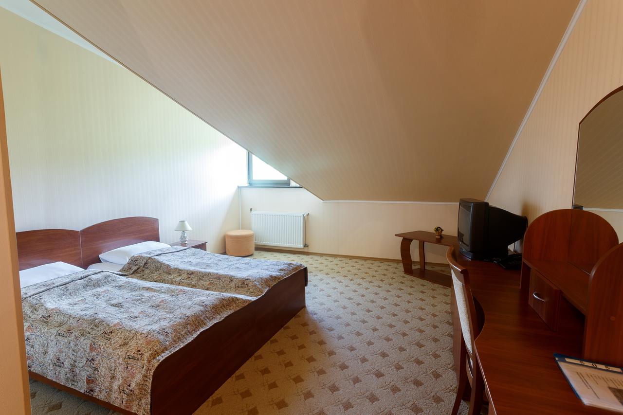 Pansionat Paradiz Hotel Polyána Kültér fotó