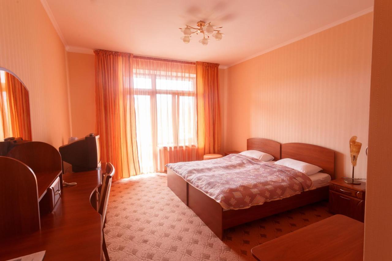 Pansionat Paradiz Hotel Polyána Kültér fotó